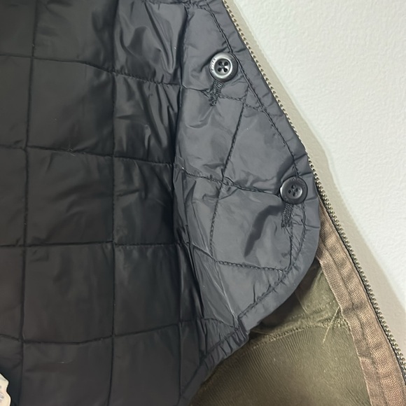 American Eagle Sweatshirt w/ Removable Lining Size Medium - Picture 4 of 6